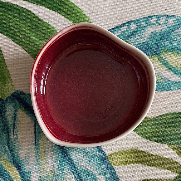 Heart shaped Studio Pottery Signed Trinket Dish Decorative Bowl Valentine Love - Picture 3 of 11